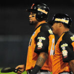 Caribes vino de atrás para vencer a Tiburones