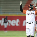 Ronny Cedeño sentenció a Cardenales en Valencia