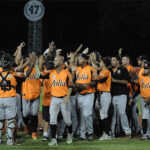 Rossmel Pérez acaparó miradas por su recia defensa