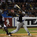 Magallanes cortó racha negativa gracias al poder de Moisés Gómez