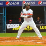 Héctor García gana elogios por su buen contacto con el bate