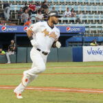 Dixon Machado regresa con los Cachorros al beisbol organizado