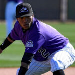 Varios venezolanos luchan por un lugar en el roster de 25