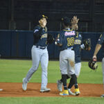 Cardenales blanqueó a las Águilas y se mantiene imbatible