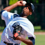 Joe Maddon elogia a Miguel Montero por apoyar a Willson Contreras