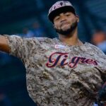 Carlos Pérez ayudó a Leones cruzar la meta en maratónico encuentro en Margarita