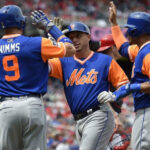 Oakland planea subir a Renato Núñez