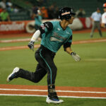 Tiburones dejó en el terreno a Leones para inaugurar la campaña