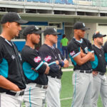 José Torres y Carlos Asuaje fueron subidos a las Mayores por San Diego