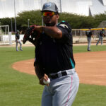 Robert Pérez se unió al cuerpo técnico de Tiburones