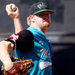 Néstor Molina brindará solidez a la rotación de Leones