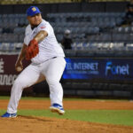 Magallanes liquidó a Bravos en el primer inning y asumió el liderato