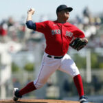 José Altuve inscrito en lista de lesionados