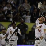 Miguel Rojas prepara su estreno con Tiburones