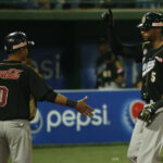 Pedrique y López se reencontraron en la acera de enfrente