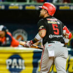 Bravos madrugó a Tiburones para llevarse la victoria en el Universitario