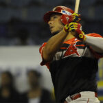 Jesús Valdez conectó grand slam y capitaneó al Magallanes