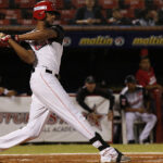 Wilfredo Tovar puso a Leones por encima de Tigres