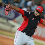 Caribes propinó blanqueo en el Universitario