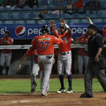 Grand slam de Alex Romero dejó en el terreno a Cardenales