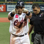 Carlos Tocci dejó en el terreno a Leones y acercó a Tigres