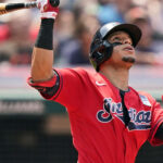 Eduardo Escobar cambiado por Arizona a Milwaukee