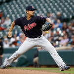 Tigres defendieron su casa ante Caribes