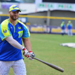 Ronald Bermúdez cambiado a Lara por Héctor Giménez