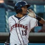 Renato Núñez se estrenó en AA