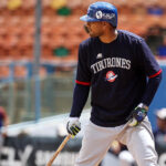 Yordanys Linares se reportó al campo de entrenamientos de Cardenales