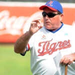 Magallanes recibió al grandeliga José Ruíz