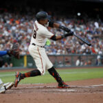 Anthony Santander cerró julio encendido