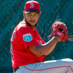 Edward Mujica confía en quedarse arriba con los Filis