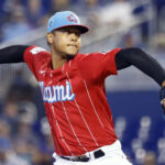 Salvador Pérez, primer cátcher venezolano con 30 jonrones