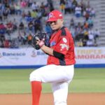 Gabriel Lino hace que el pitcheo de Lara luzca mejor