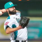 Ramón Flores se perderá entre cuatro y seis meses por una lesión