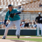 Jhoulys Chacín espera tener éxito con San Diego y Venezuela