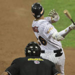 Caribes derrotó en extrainning a Tiburones