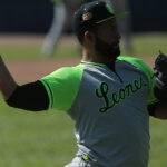 Caribes emboscó a Leones en la capital