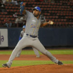 Leones se quedó con el duelo de pitcheo frente a Tiburones