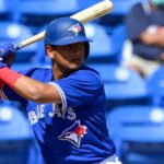 Jhoulys Chacín permanecerá en Colorado