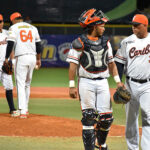 Leones apeló a la ofensiva para vencer a Tiburones