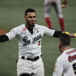 Magallanes esquivó la eliminación contra Águilas