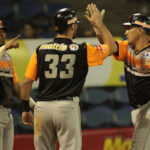Tigres venció a Caribes y toma distancia en la cima
