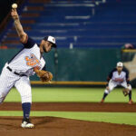 Elvis Andrus sigue avanzando en su rehabilitación