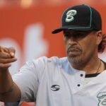 Primer triunfo de Tiburones llegó a fuerza de cuadrangulares