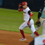 Magallanes remontó para vencer a las Águilas