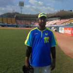 Yangervis Solarte cambiado a los Azulejos