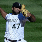 Tigres contrató a dos relevistas para fortalecer su bullpen