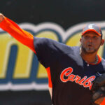 Oswaldo Guillén comenzó a dirigir a los Tiburones